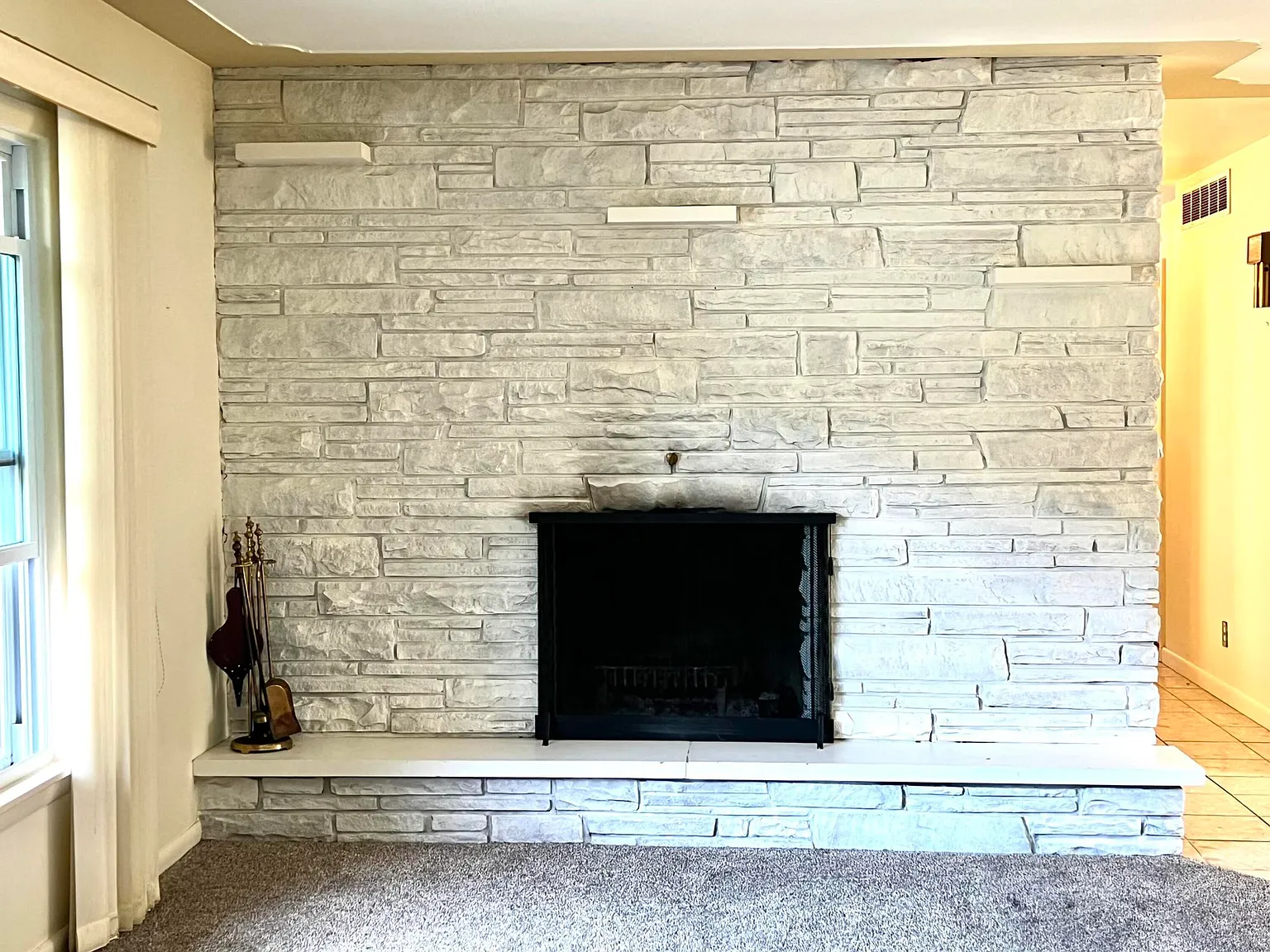 3 bed, 1.5 bath, 2048 sqft, $2,600 — Photo 4