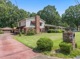815 Harrisburg Dr SE, Huntsville, AL 35802