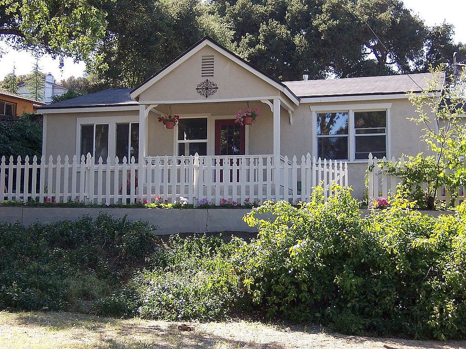 1st image of 5755 Dolores Ave
