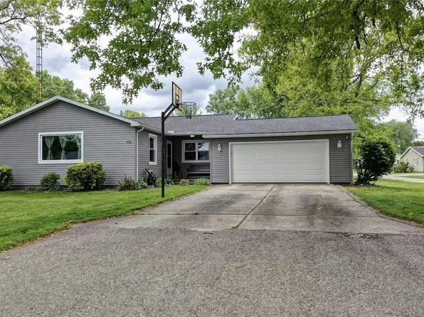 456 Wilson St NE, Bolivar, OH 44612