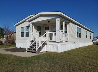 11038 Oakwood Village Blvd, Miamisburg, OH 45342