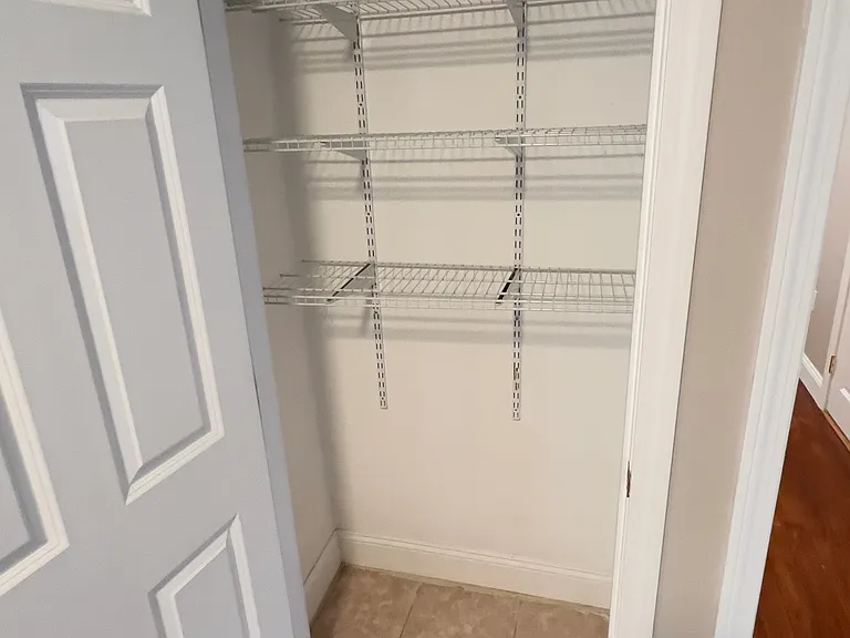 27 Ayr St #2 — Photo 10