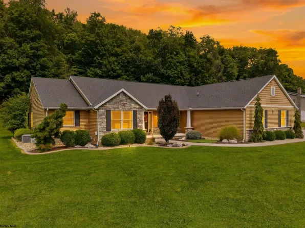 301 Stockett Rd, Morgantown, WV 26508