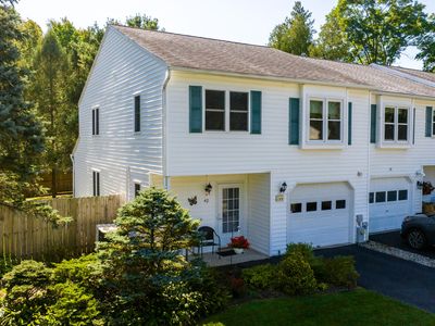 40 Clubhouse Drive, Saratoga Springs, NY, 12866