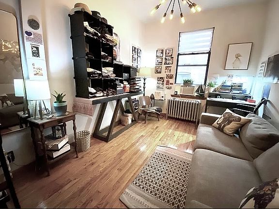 4th image of 16 Abingdon Sq #1C