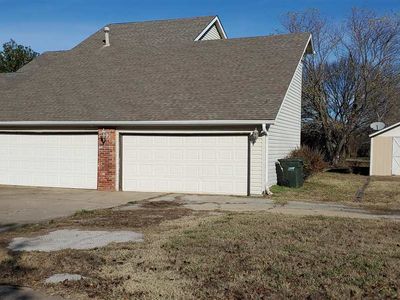 902 E 11th St, Cushing, OK, 74023