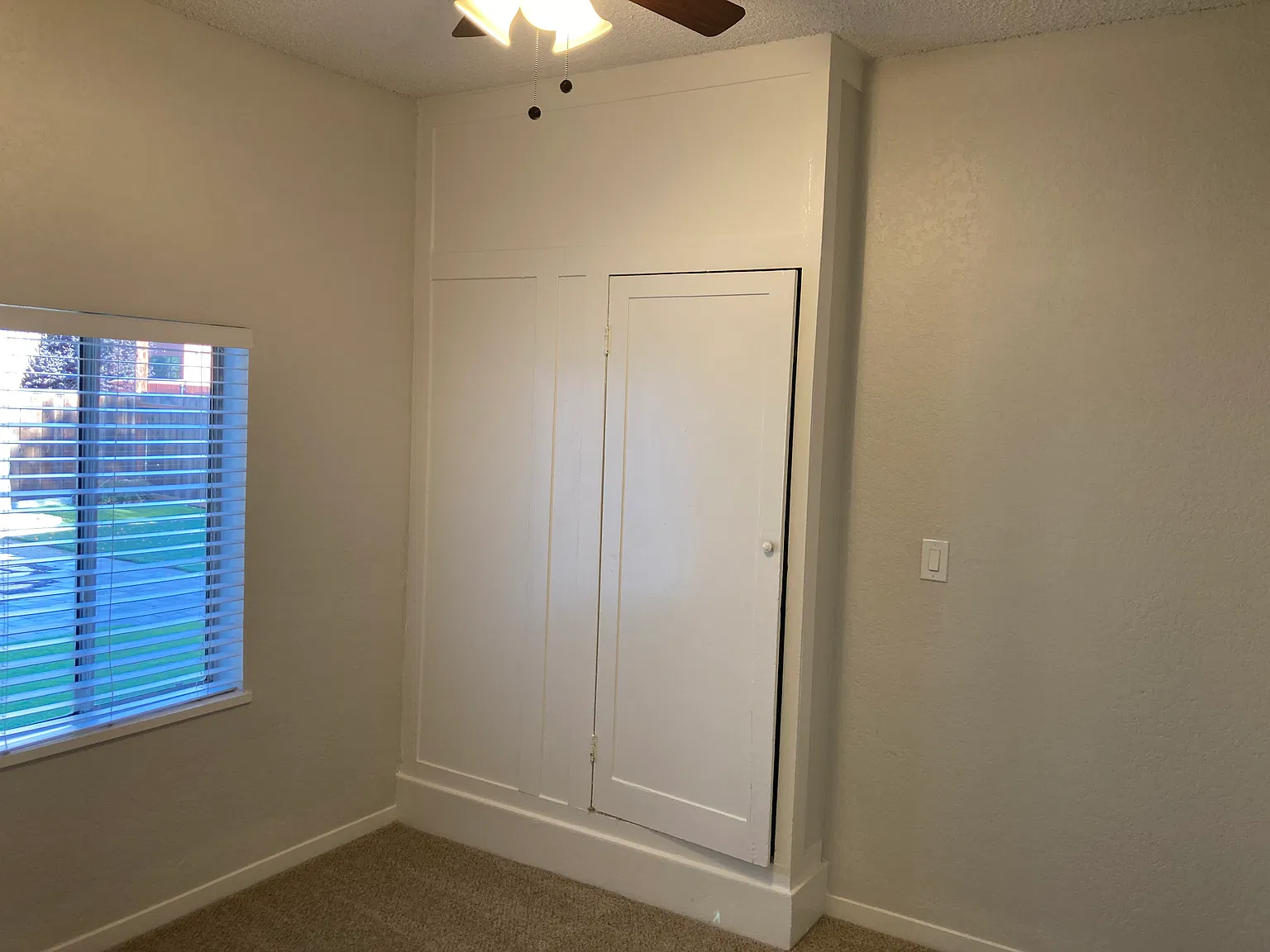 2 bed, 847 sqft, $5,500 — Photo 2