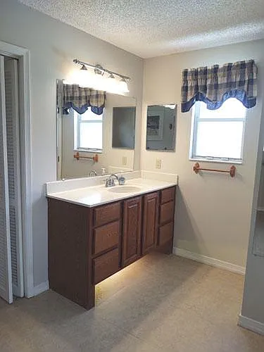 8995 Bensalem Dr — Photo 10