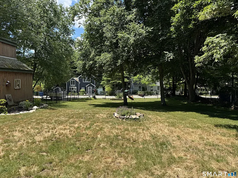 81 Oswegatchie Rd — Photo 29