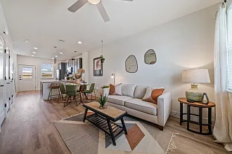 Lat Twenty7 Townhomes — Photo 37
