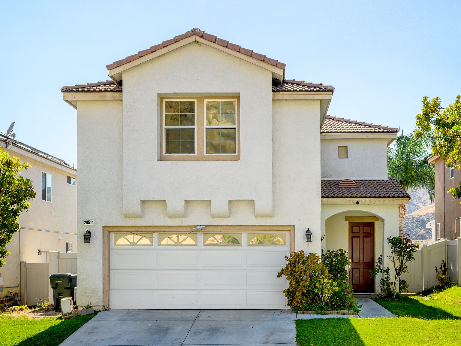4 bed, 1839 sqft, $4,395 — Photo 1