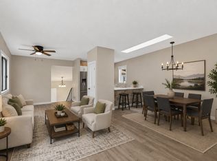 5607 Pompano Dr, Minnetonka, MN 55343