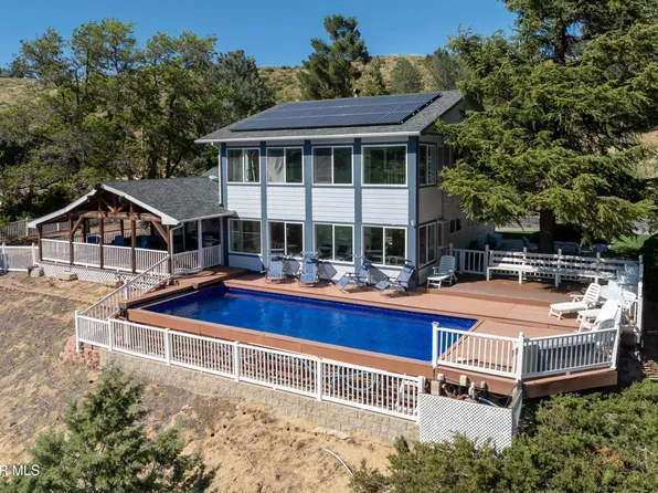 9065 Elizabeth Lake Rd, Leona Valley, CA 93551