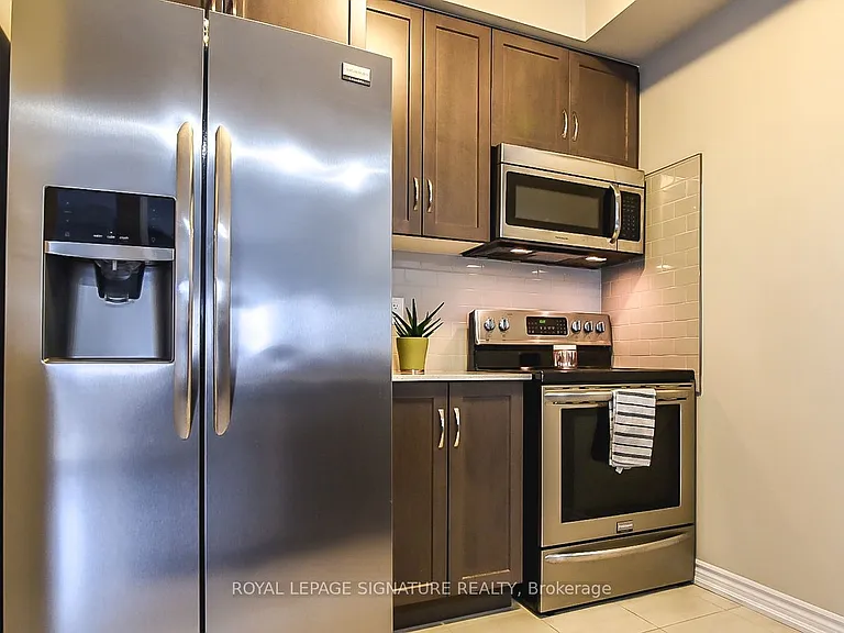 377 Glancaster Rd #53 — Photo 12