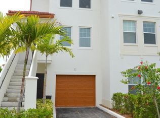 16920 SW 93rd St APT 12-209, Miami, FL 33196