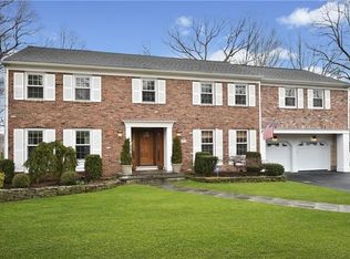 59 Sycamore Rd, Scarsdale, NY 10583