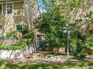 1718 16th Ave UNIT 5, Seattle, WA 98122