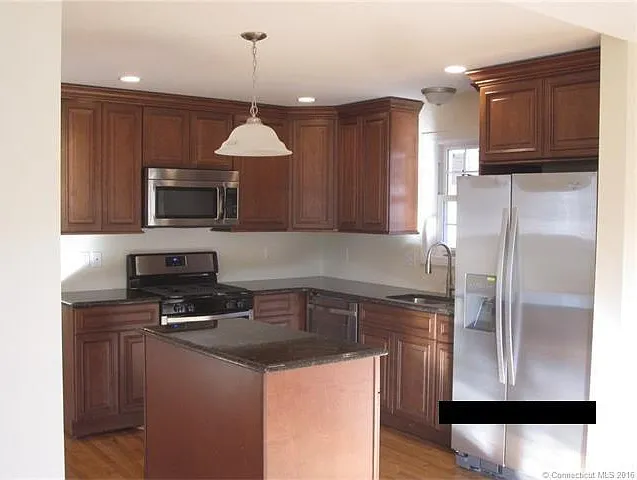 77 Borrmann Rd — Photo 9