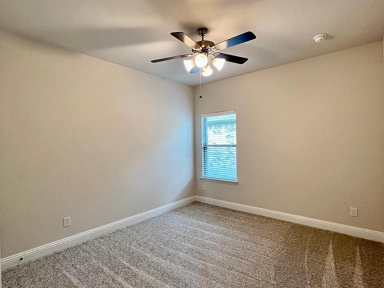 2817 Diamondback Dr — Photo 17