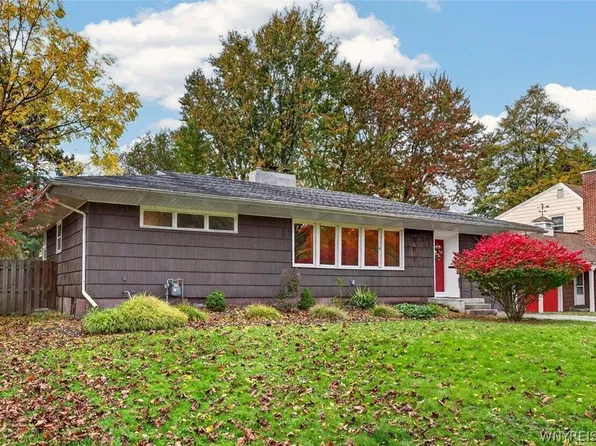 223 Columbia Dr, Buffalo, NY 14221