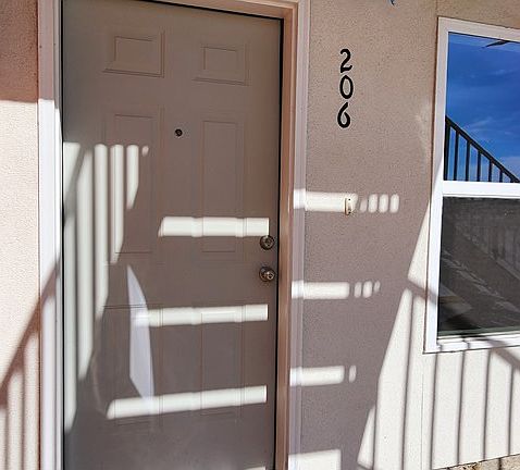 2nd image of 118 Grass Valley Rd #206