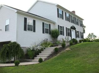 88 Old Southbridge Rd, Dudley, MA 01571