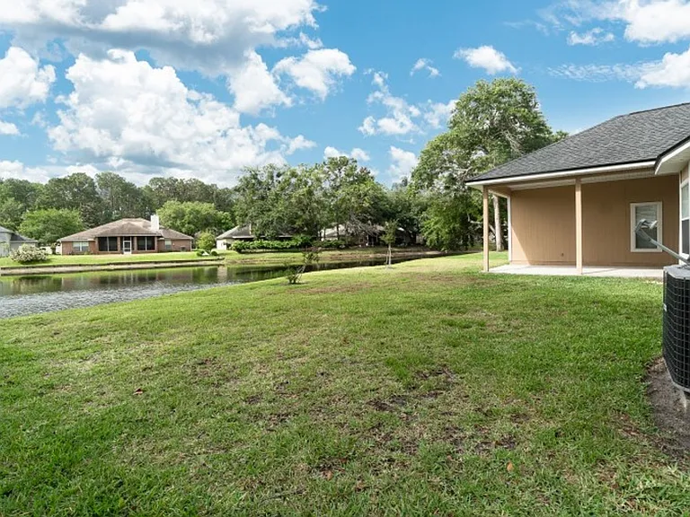 557 Grand Parke Dr — Photo 33