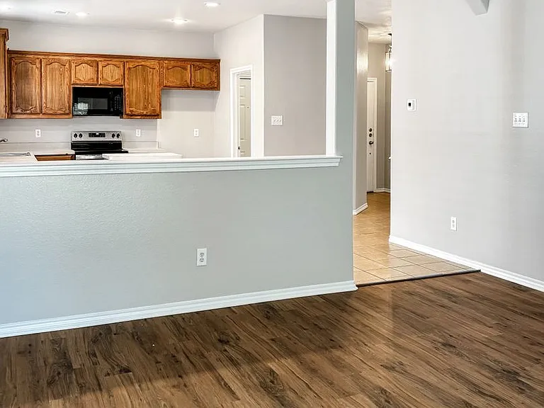 4540 Rush River Trl — Photo 6