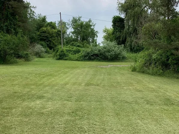 16400 Zuehlke Rd, Albion, MI 49224