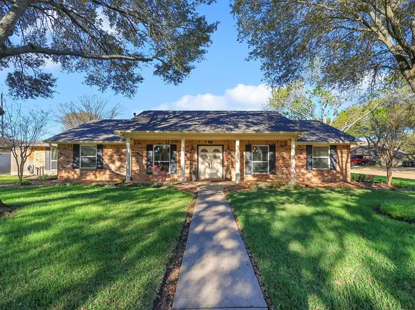 807 Dogwood St, Katy, TX 77493