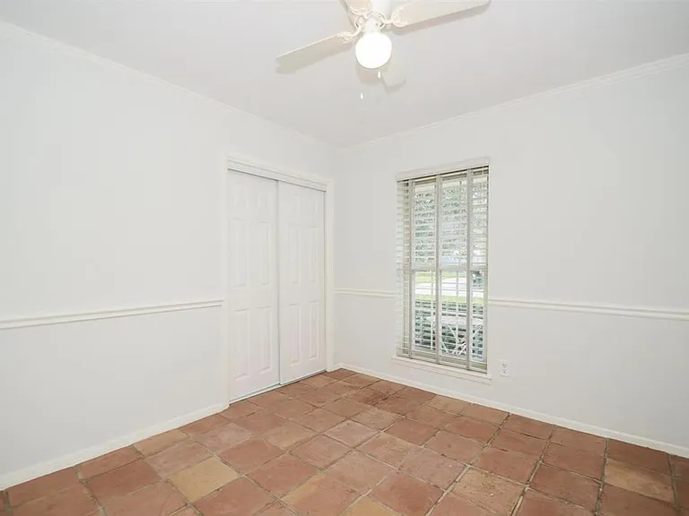 13814 Lynnwood Ln — Photo 16
