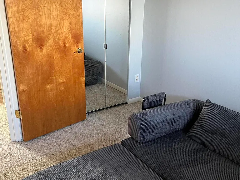 1919 Bay Blvd #C13 — Photo 13