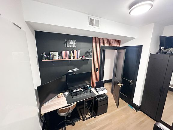 3rd image of 2112 Highland Ave APT 2