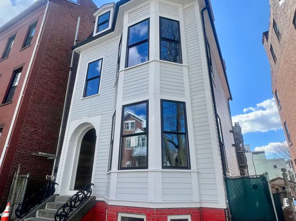 395 W 4th St #1, Boston, MA 02127