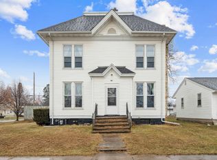 200 E Butler St, Manchester, IA 52057