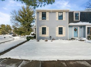 1 Conoy Ct, Sterling, VA 20165