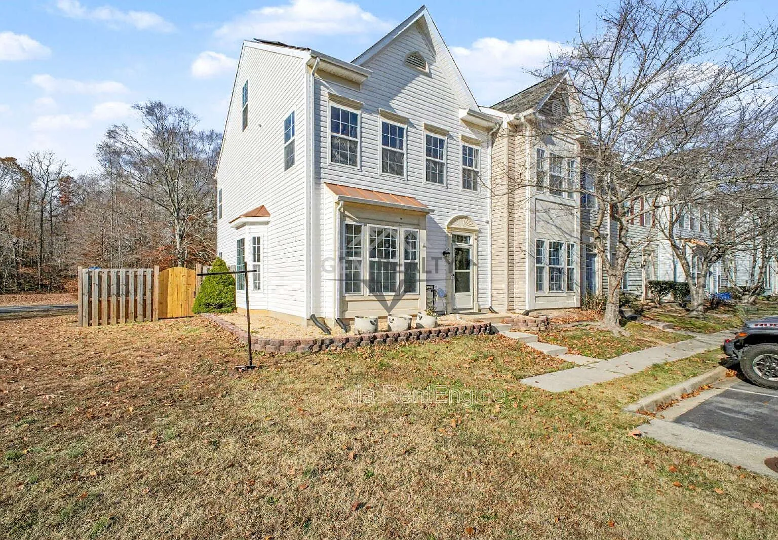 4 bed, 3.5 bath, 1822 sqft, $2,350 — Photo 2