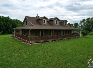 13965 Grant St, Valley Falls, KS 66088