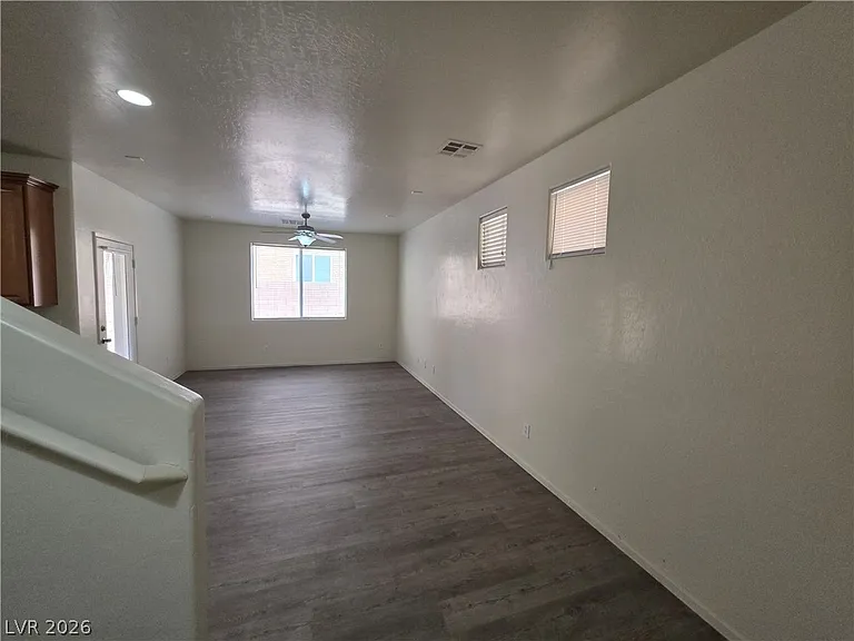 7510 Perla Del Mar Ave — Photo 25