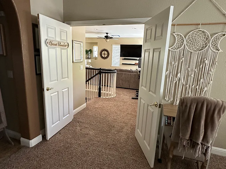 1075 Gamay Dr — Photo 28