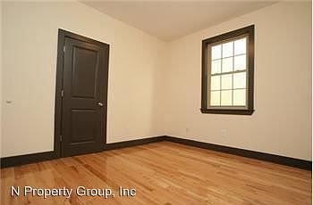 3rd image of 1710 Arlington St #2917200