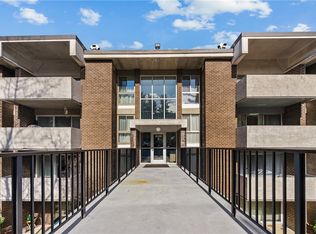 2208 Charlemagne Cir, Pittsburgh, PA