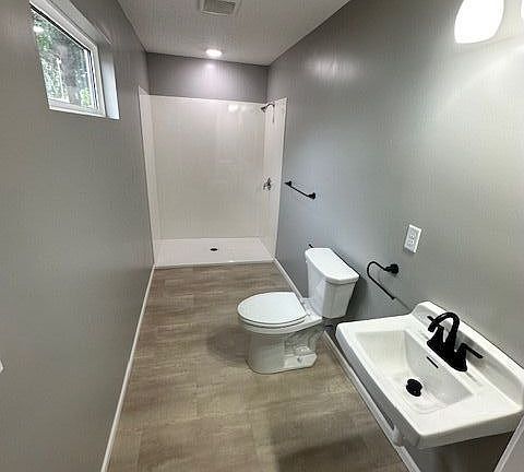 3rd image of 721 Exchange St #723
