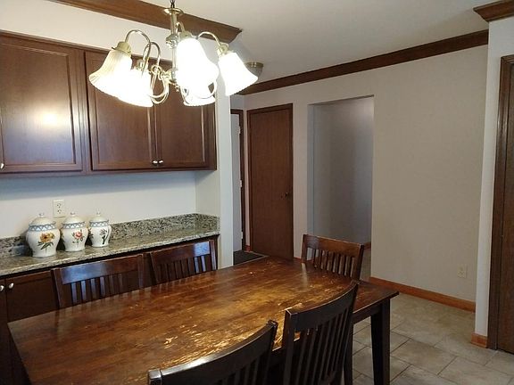 5th image of 3059 Heritage Dr