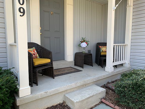 3rd image of 21209 Sparrow Ct