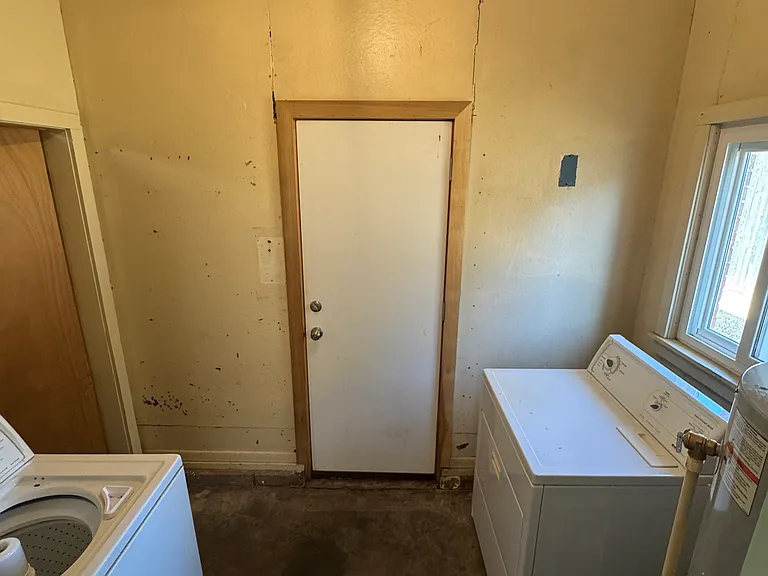 1803 Dorchester Dr — Photo 22