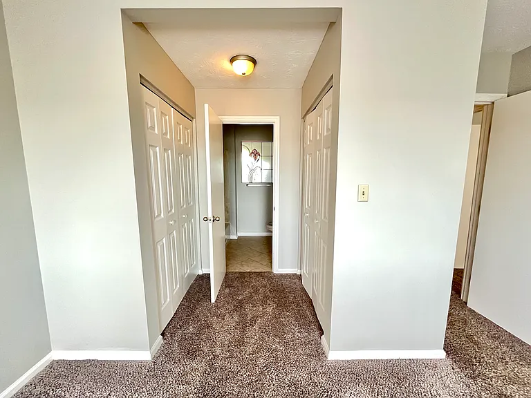 3660 Walden Dr — Photo 12