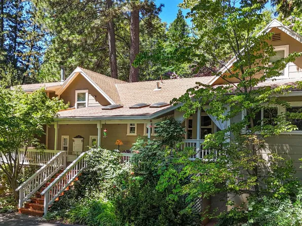 13614 Wheeler Acres Rd, Grass Valley, CA 95949