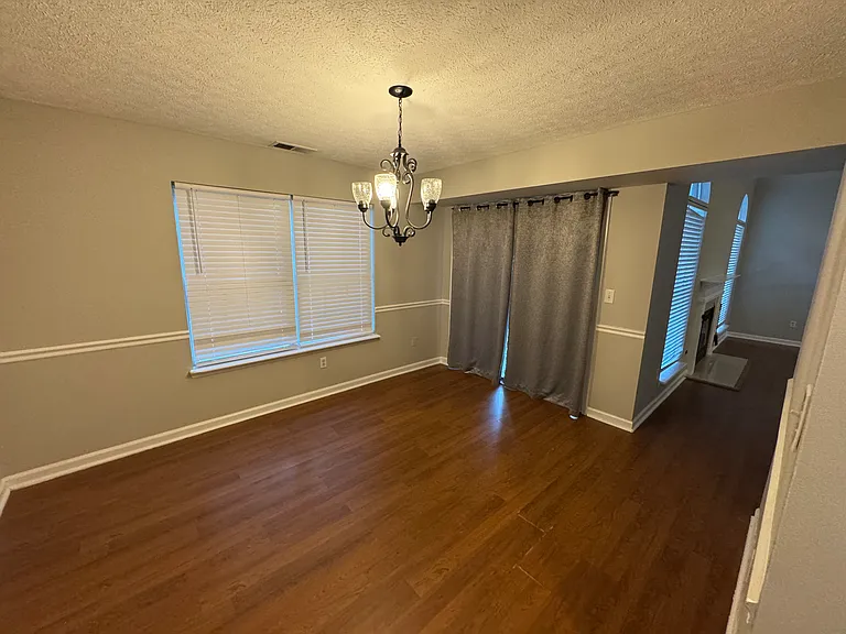 2300 Independence Ct — Photo 5