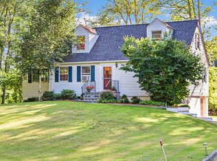 15 Barnes Ter, Chappaqua, NY 10514